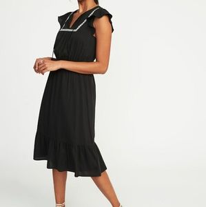 Embroidered Waist-defined Dress